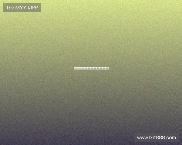 赛后混乱成都球迷扔水瓶砸伤河南队员引发广泛关注 赛后混乱成都球迷扔水瓶砸伤河南队员引发广泛关注